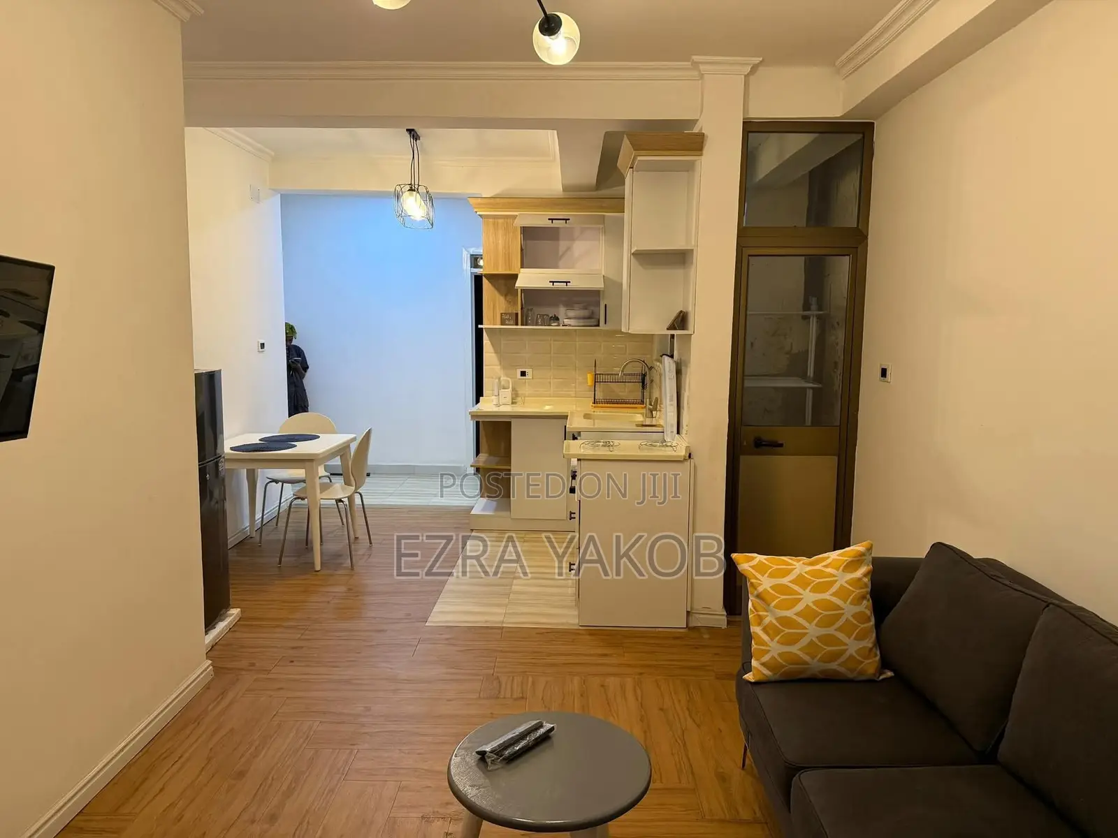 Furnished 1bdrm Apartment in Apartment, Bole for rent