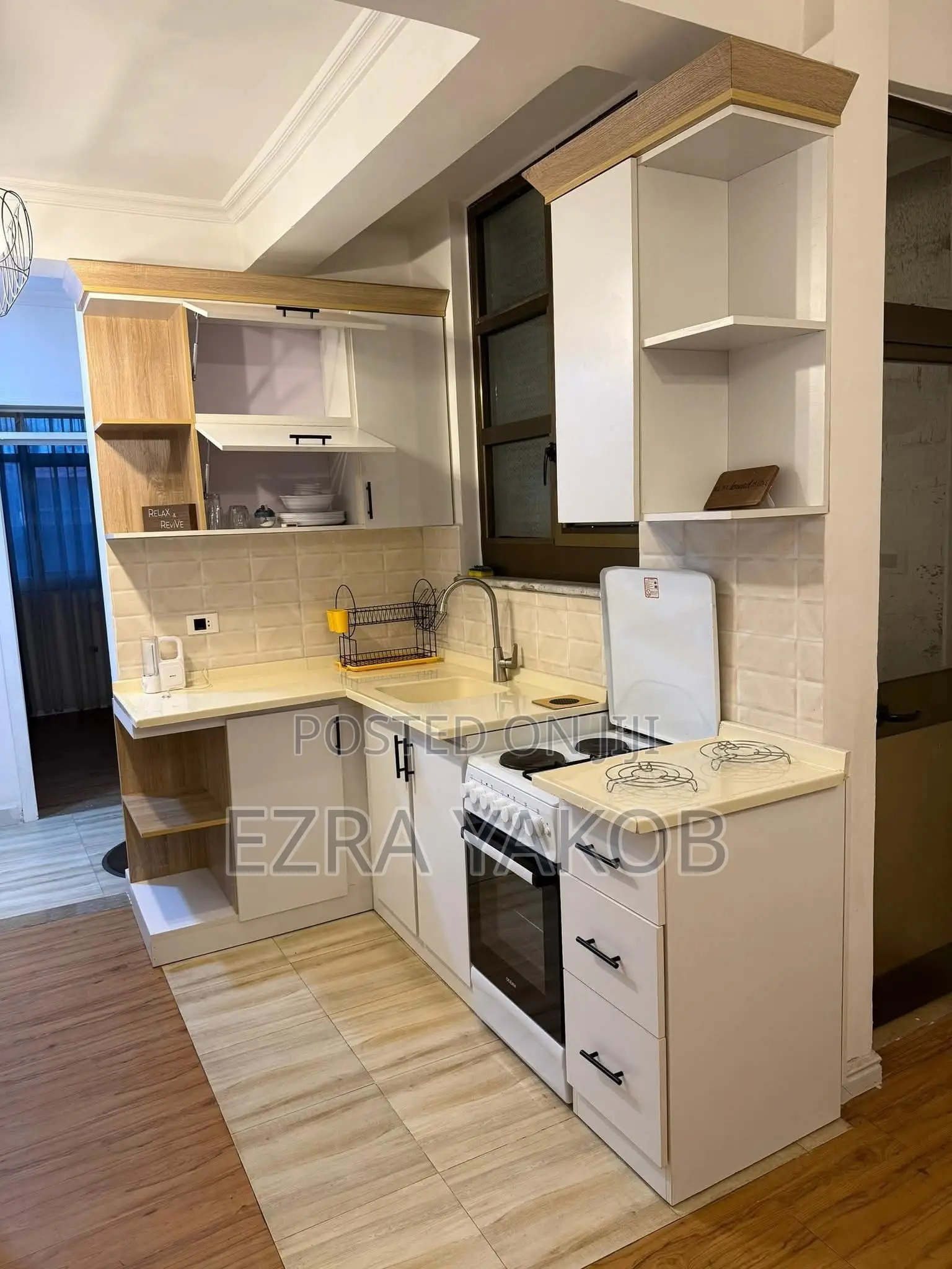 Furnished 1bdrm Apartment in Apartment, Bole for rent