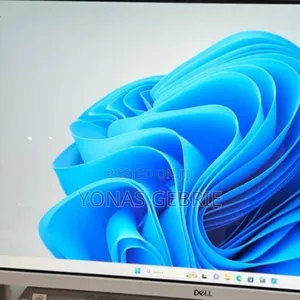 Photo - New Dell Inspiron 27 All-in-One 12GB Intel Core I7 SSD 512GB