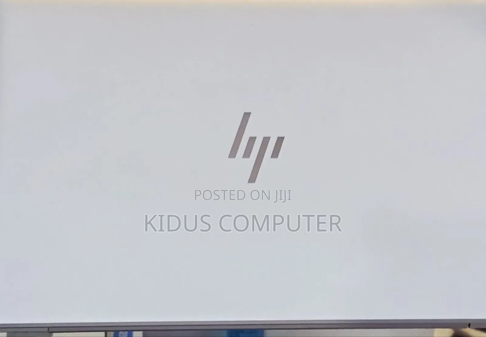 New Laptop HP EliteBook 830 G8 16GB Intel Core I7 SSD 512GB