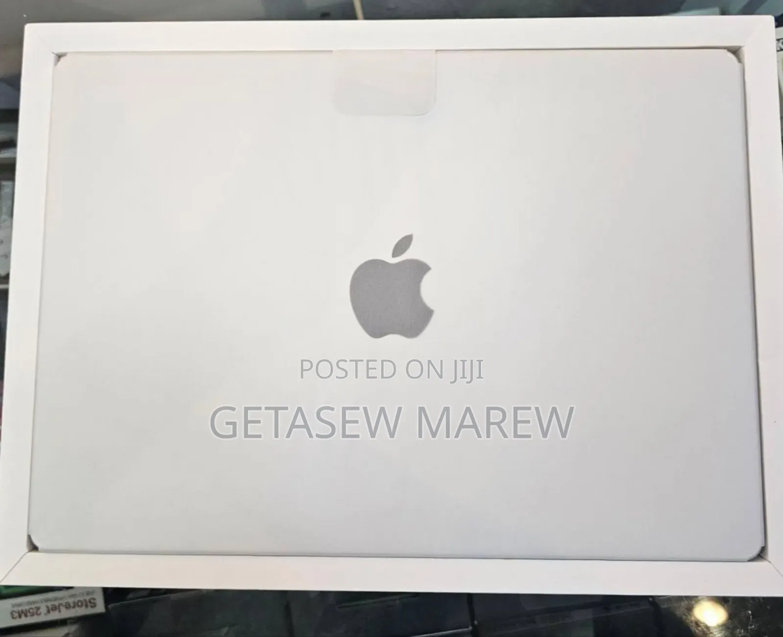 New Laptop Apple MacBook 16GB Apple M4 SSD 512GB