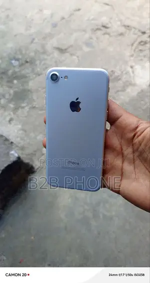 Apple iPhone 7 32 GB Silver