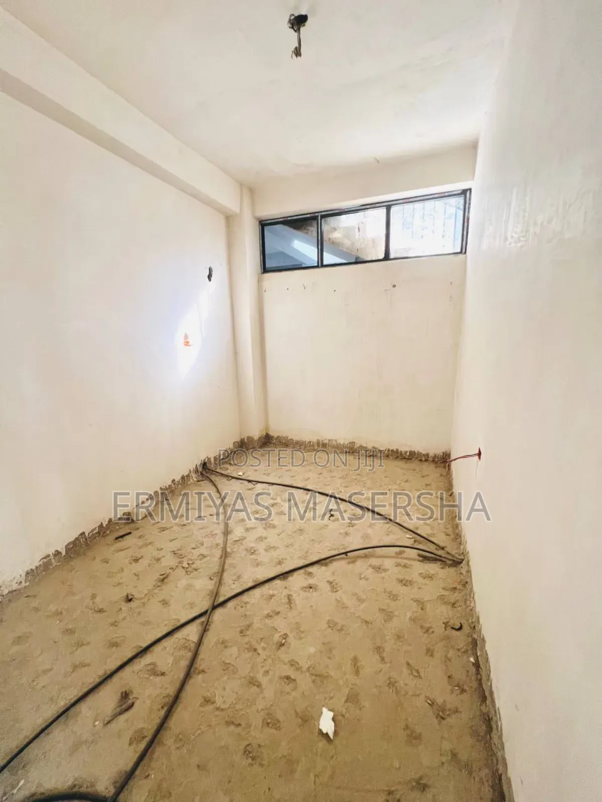 3bdrm Apartment in Nifas Silk-Lafto for sale