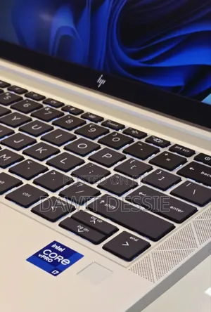 New Laptop HP EliteBook 830 G8 16GB Intel Core I7 SSD 512GB