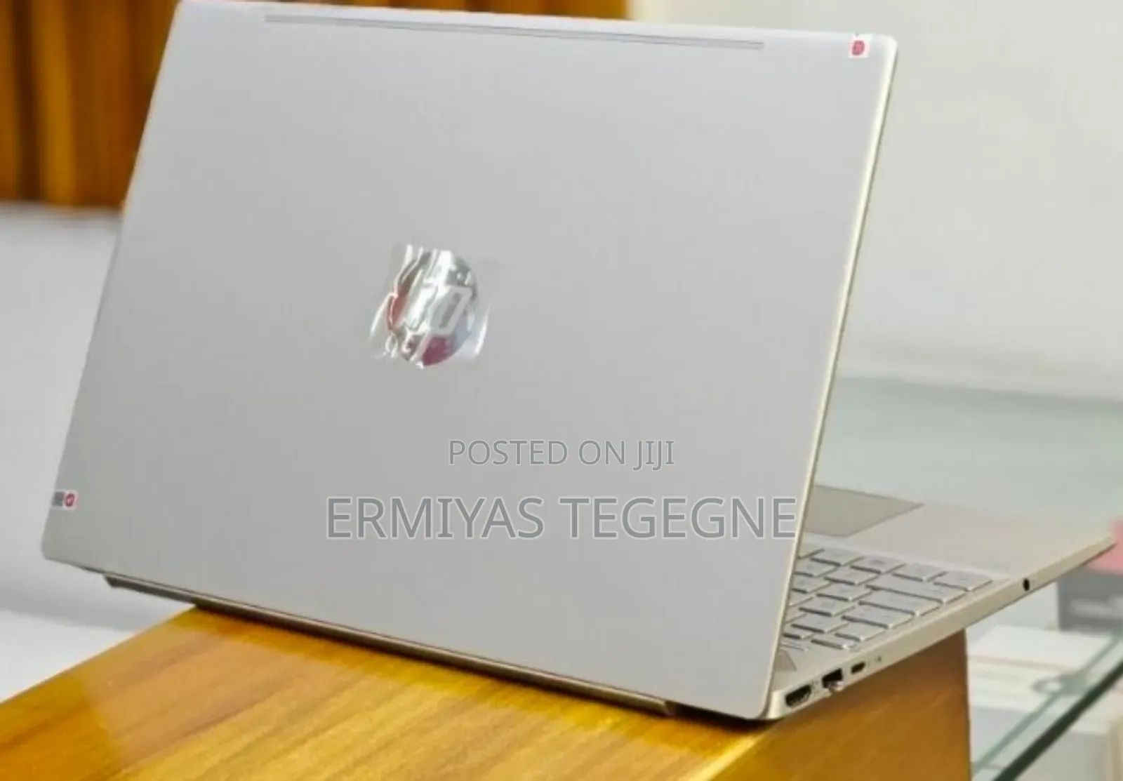 New Laptop HP Pavilion 15 8GB Intel Core I5 SSD 256GB