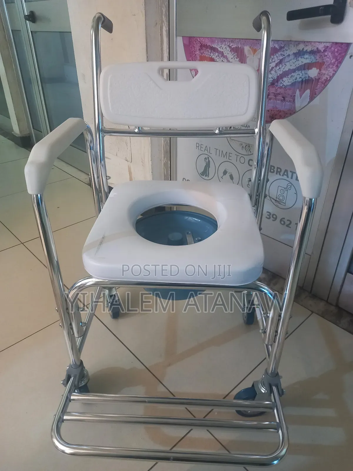 Durable Steel Commode Chair With Bucket – Adjustable Height