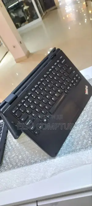 New Laptop Lenovo Yoga 11e 4GB Intel Celeron SSD 128GB