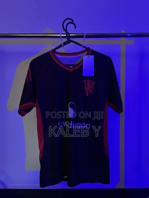 Photo - Manchester United Black Jersey