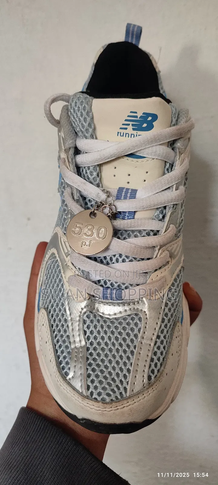 New Balance 530
