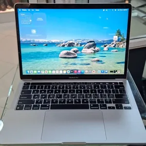 Photo - New Laptop Apple MacBook Pro 2022 M2 8GB Intel SSD 512GB