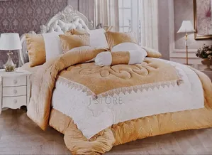 Photo - Seven (7) PCS Comforter Set ኮምፈርት