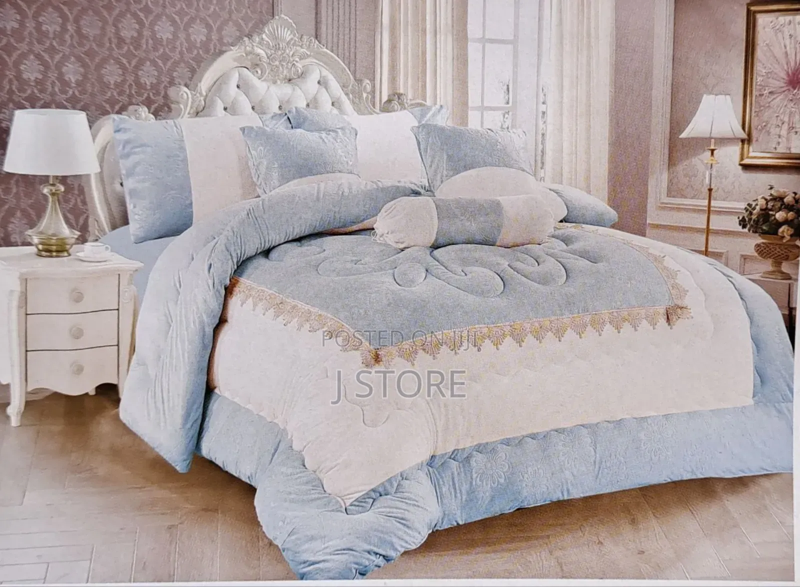 Seven (7) PCS Comforter Set ኮምፈርት