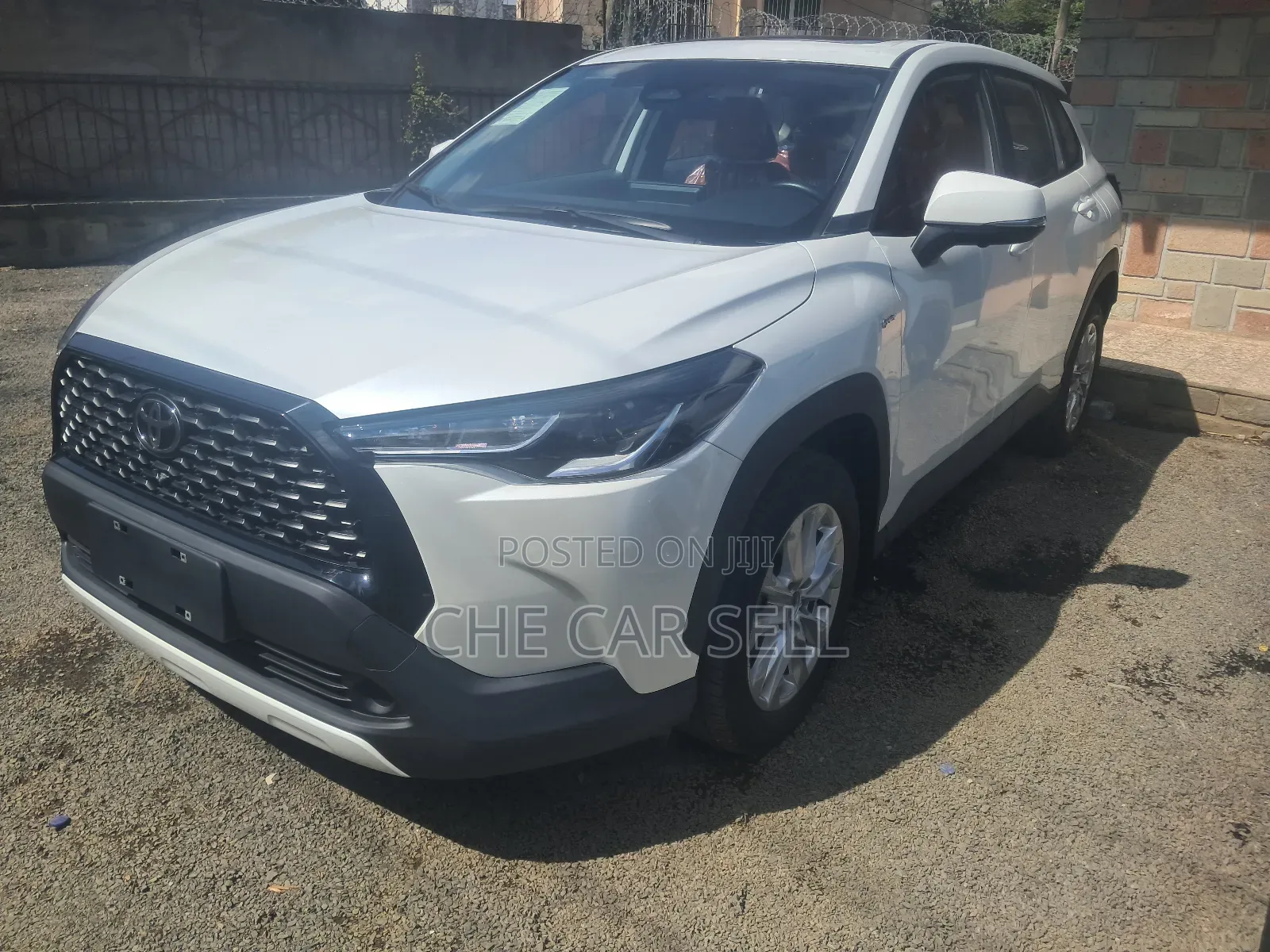 New Toyota Corolla Cross 2023 White