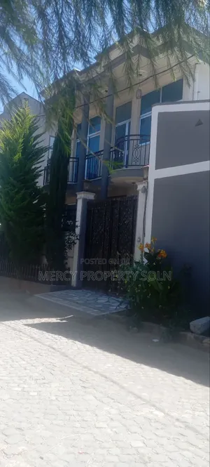 Furnished 5bdrm House in Bole for sale