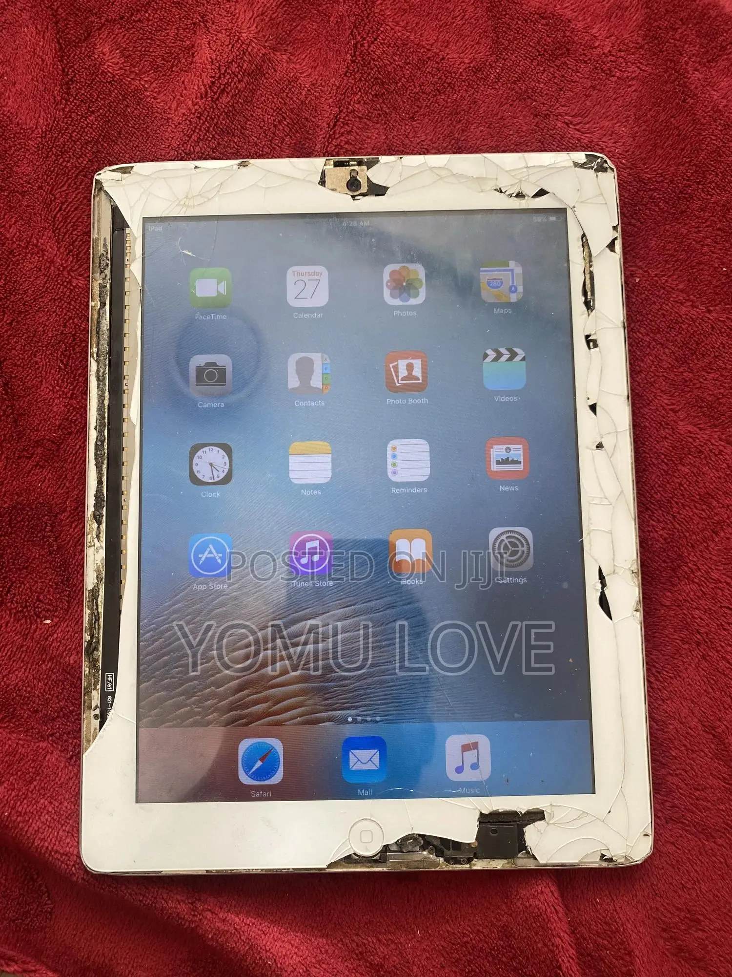 Apple iPad Wi-Fi 16 GB White