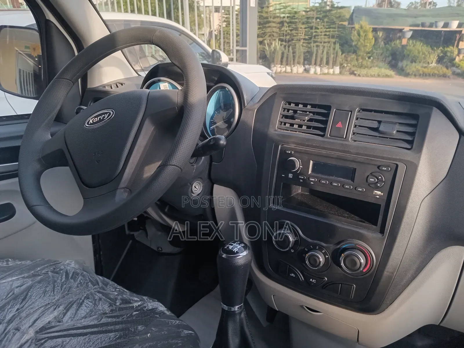 New Karry Dolphin 2025 White