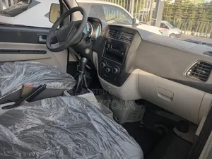 New Karry Dolphin 2025 White