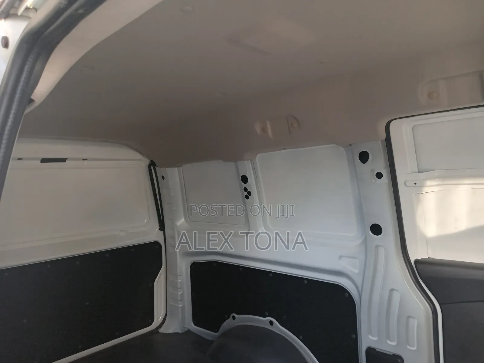 New Karry Dolphin 2025 White