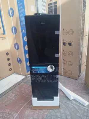 Photo - Media Water Dispenser