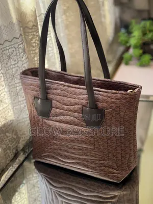 Photo - Casual Bags
