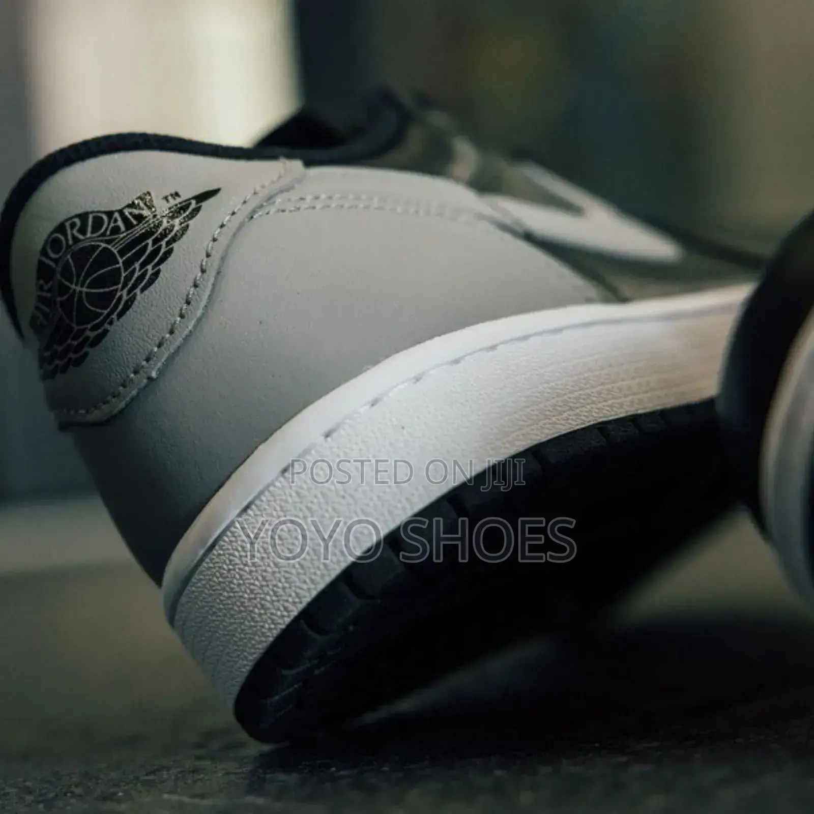 Air Jordan 1 Low Dark Grey