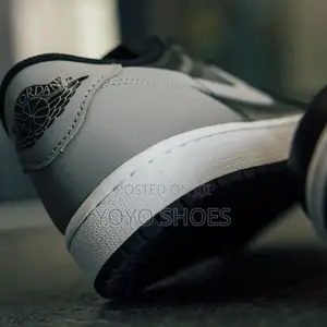 Air Jordan 1 Low Dark Grey