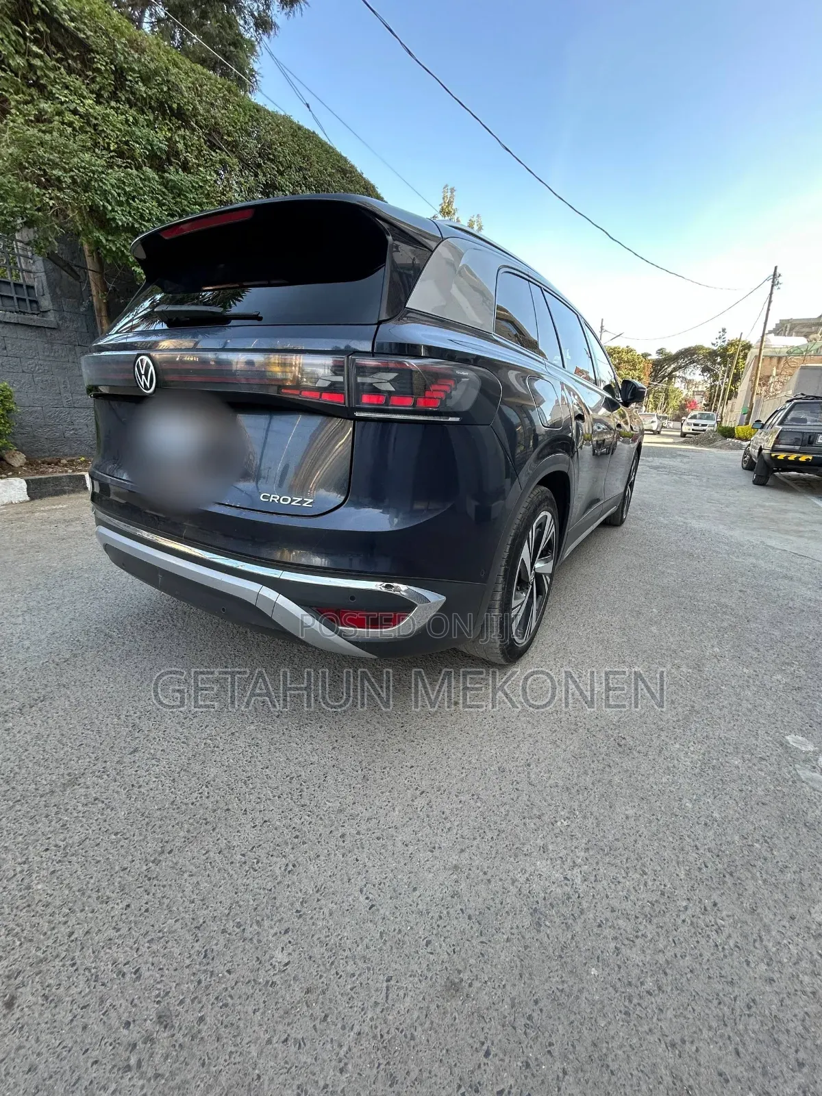 Volkswagen ID.6 2023 Blue