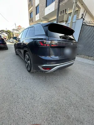 Volkswagen ID.6 2023 Blue