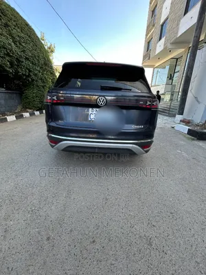 Volkswagen ID.6 2023 Blue