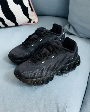 Photo - Nike Air Max Dn 8 Full Black