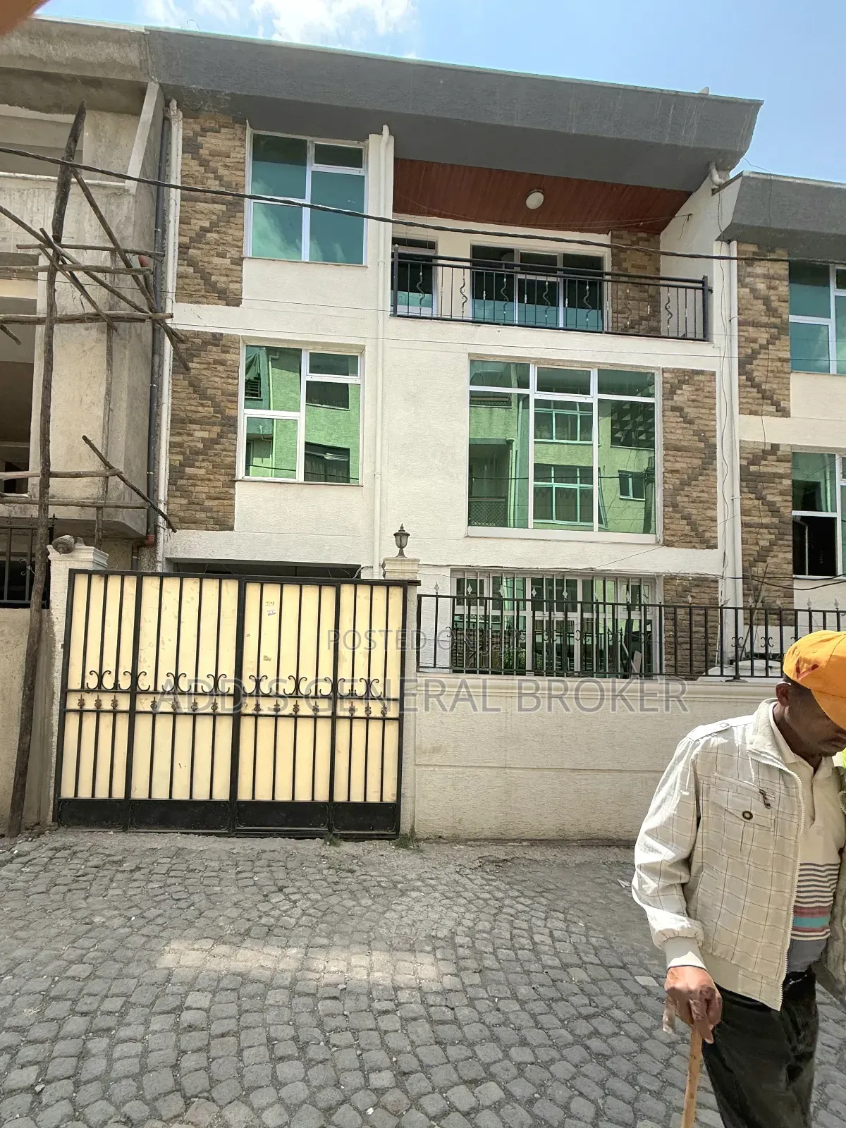 5bdrm House in Haile Garment, Nifas Silk-Lafto for sale