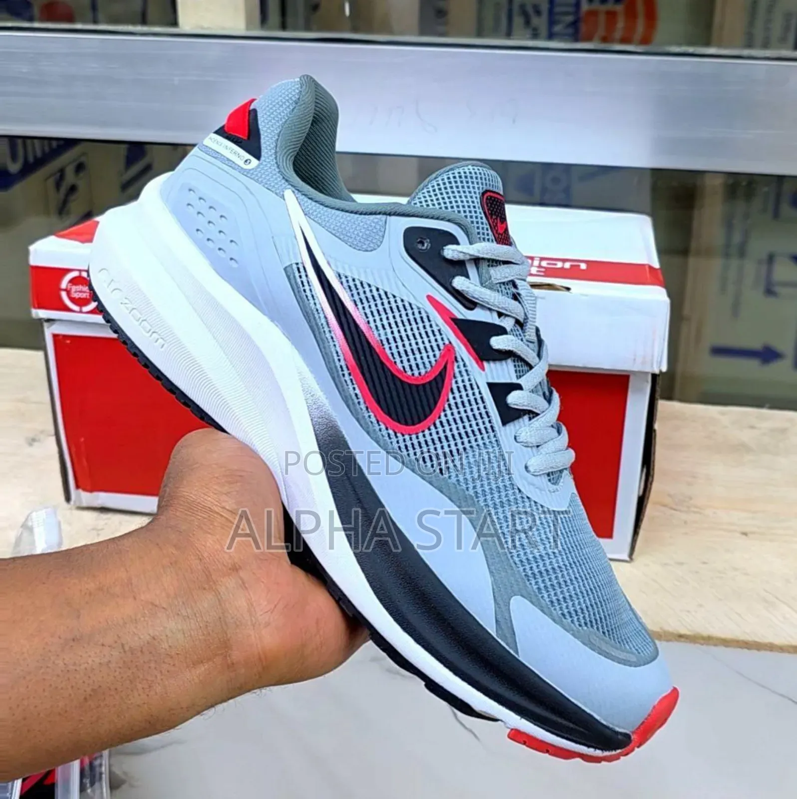 New Arrival Nike Zoom Running Shoes Made in Vietnam