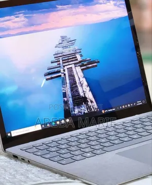 New Laptop Microsoft Surface 8GB Intel Core I5 SSD 512GB