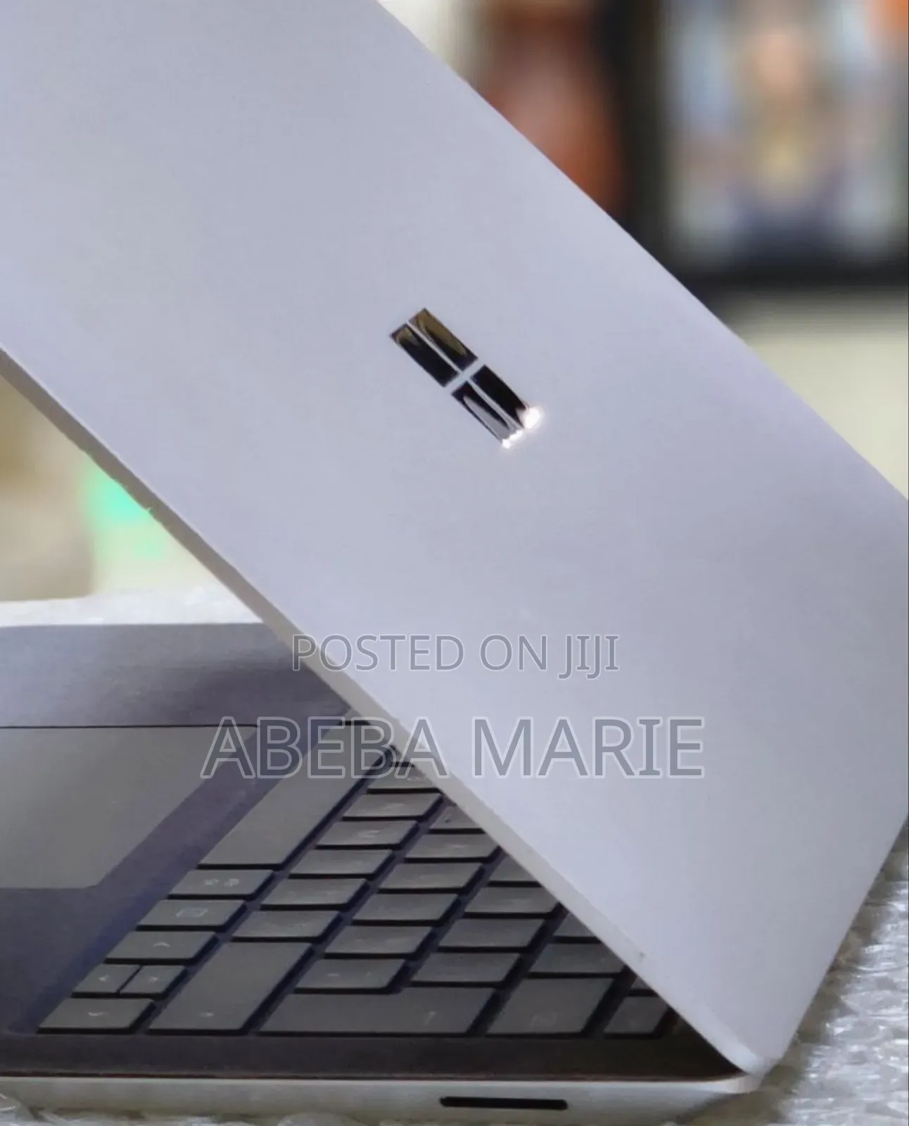 New Laptop Microsoft Surface 8GB Intel Core I5 SSD 512GB