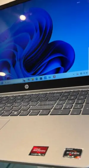 New Laptop HP Stream Notebook 8GB AMD Ryzen 5 SSD 512GB
