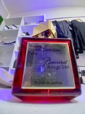 Photo - Original Baccarat Perfume Must Have