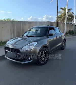 Suzuki Swift 2022 Gray
