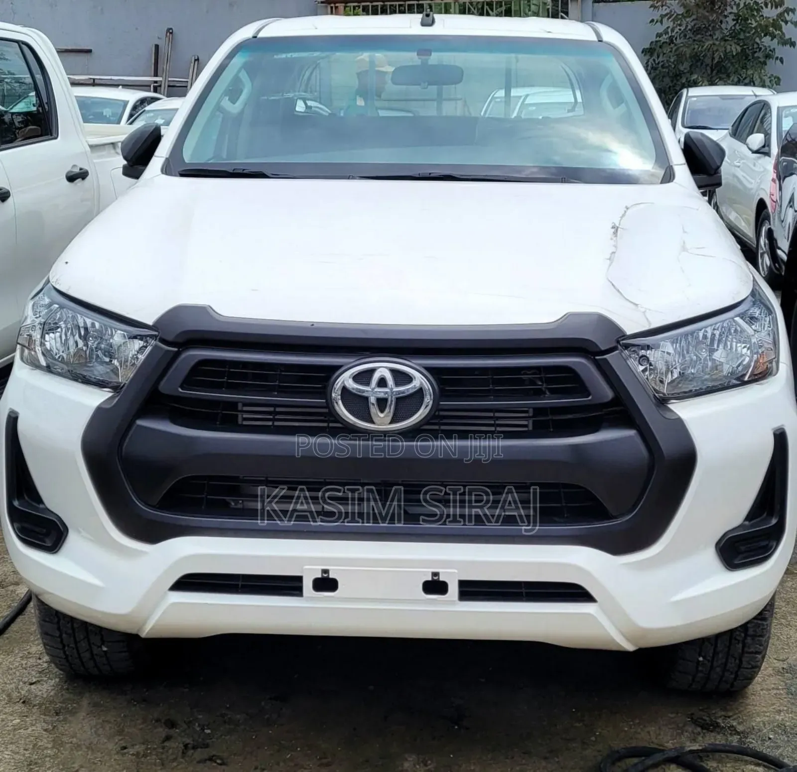 New Toyota Hilux 2023 White