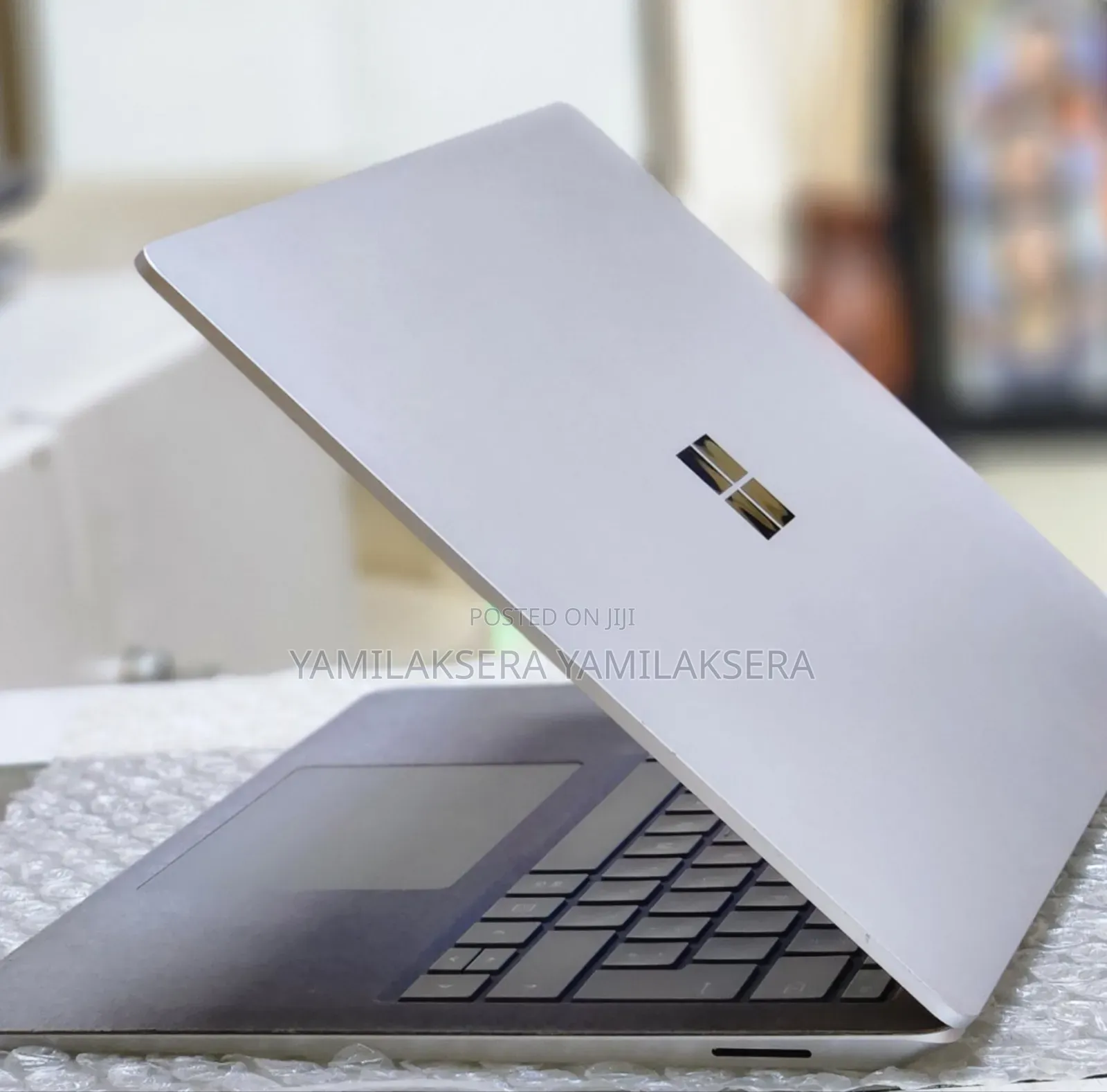 New Laptop Microsoft Surface 8GB Intel Core I5 SSD 512GB