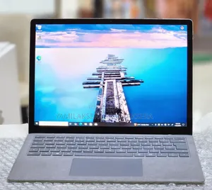 New Laptop Microsoft Surface 8GB Intel Core I5 SSD 512GB