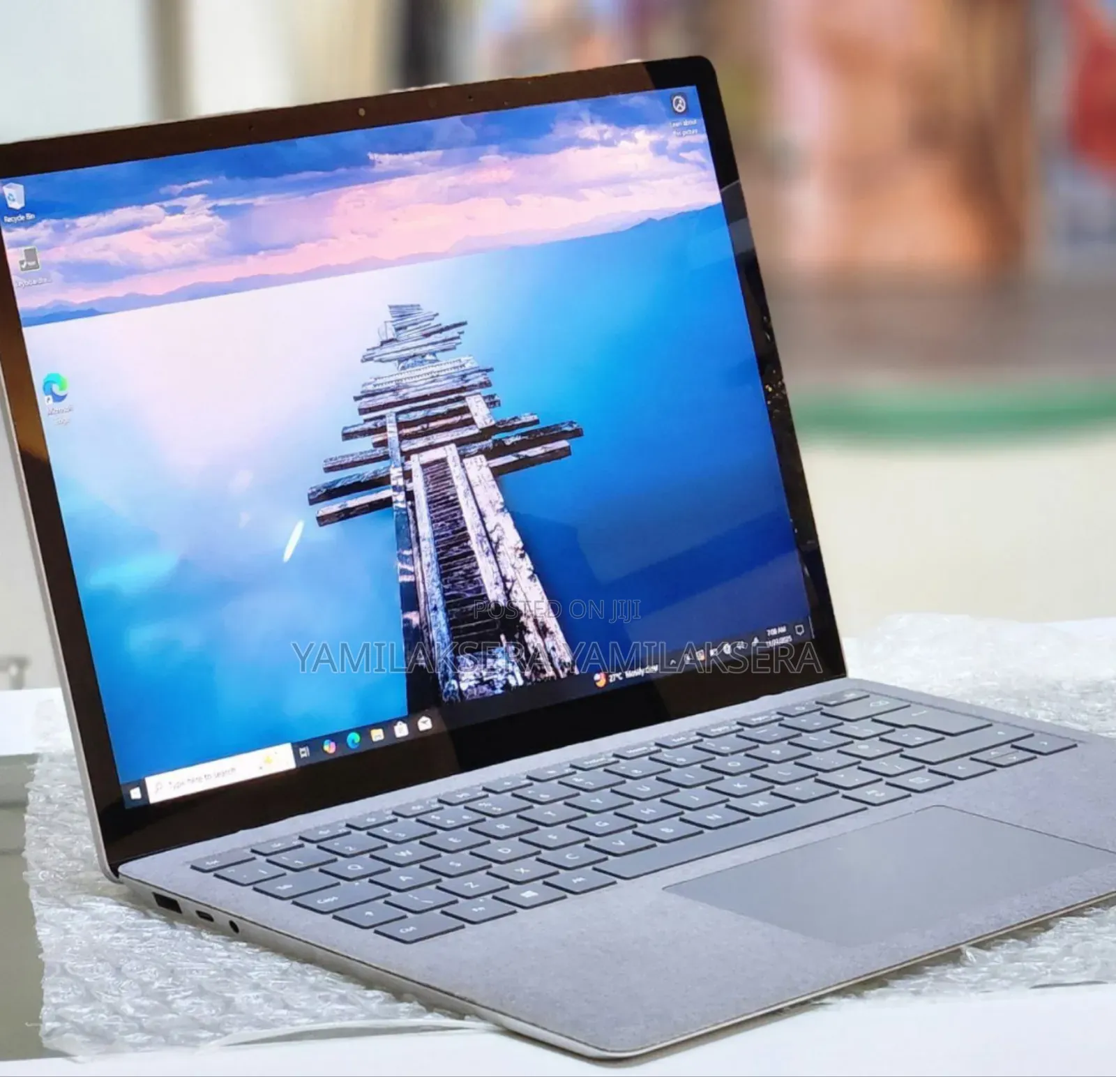 New Laptop Microsoft Surface 8GB Intel Core I5 SSD 512GB