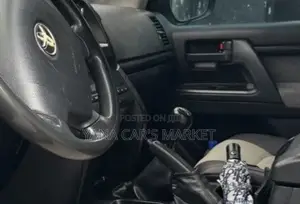 Toyota Land Cruiser 2009 White