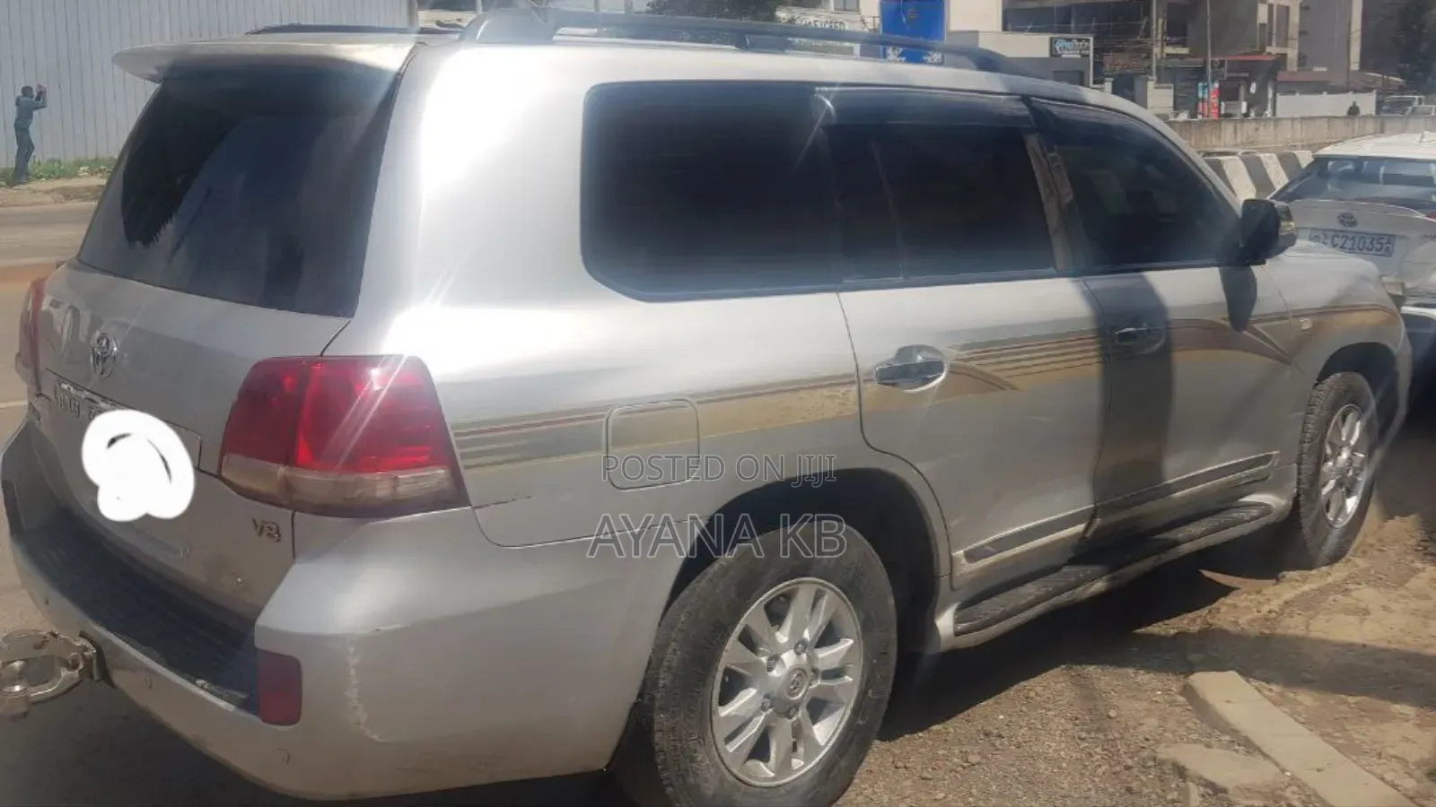 Toyota Land Cruiser 2009 White