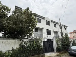 Photo - 4bdrm Townhouse / Terrace in Bole for rent