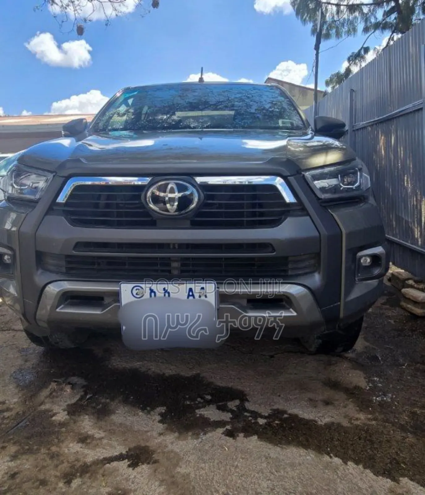 Toyota Hilux 2021 Green