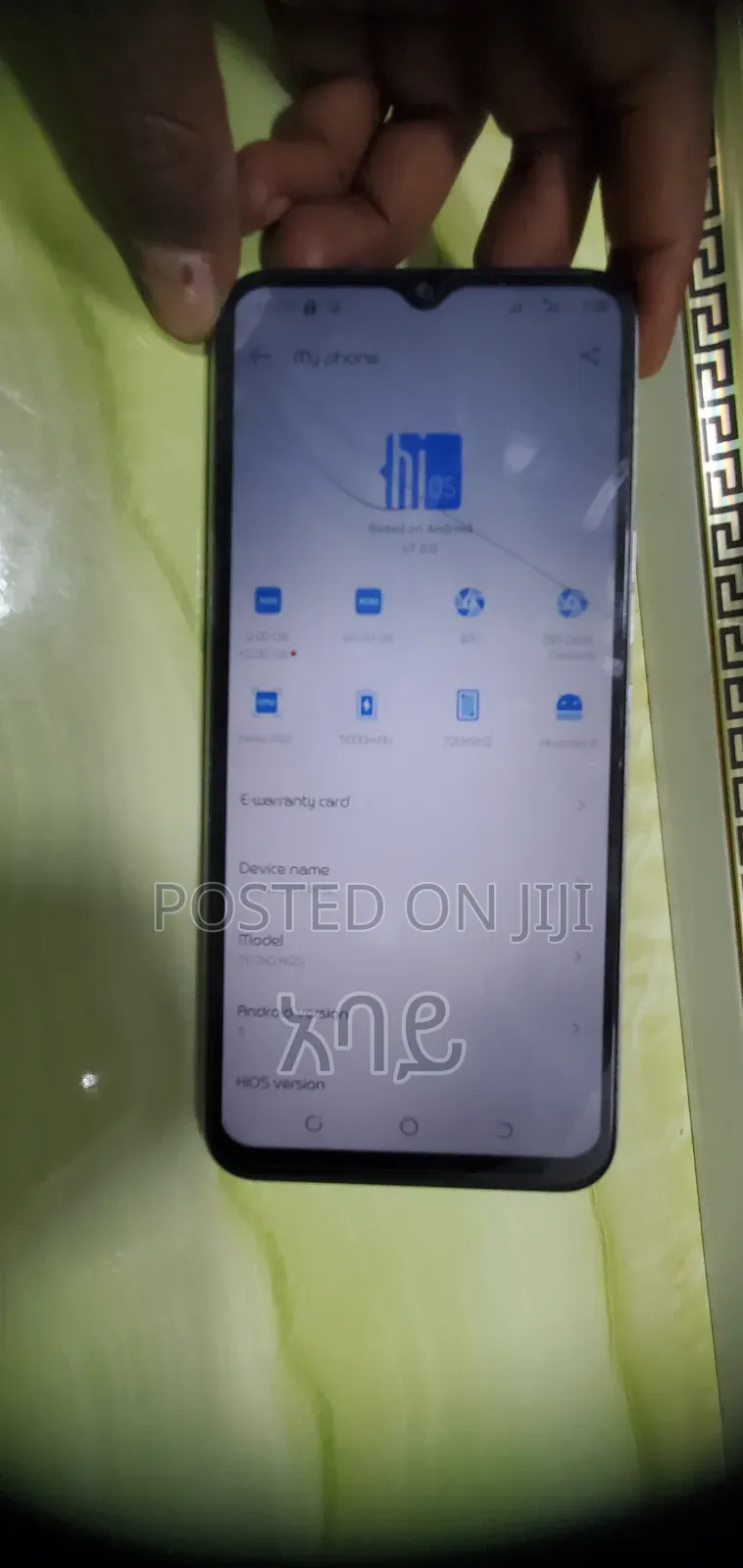 Tecno Spark 8C 64 GB Silver