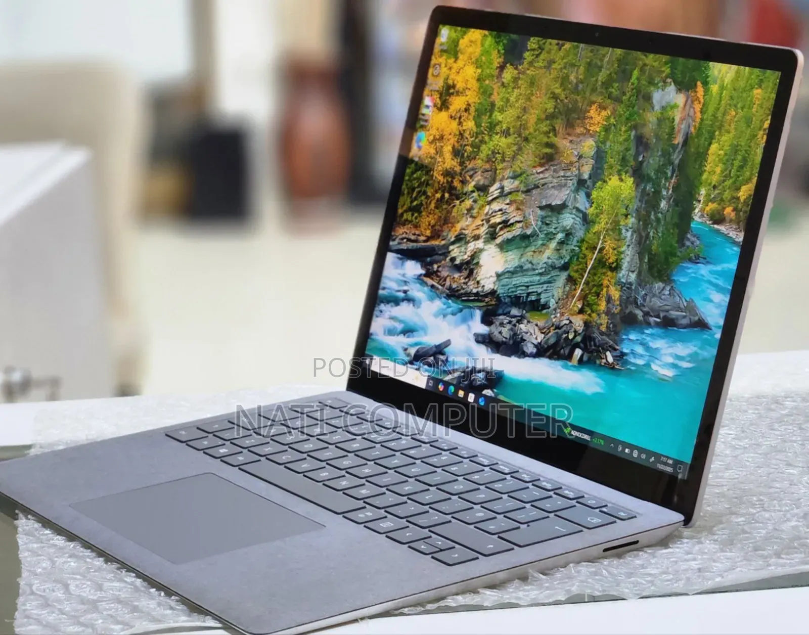 New Laptop Microsoft Surface Book 3 16GB Intel Core I7 SSD 512GB