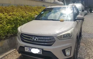Photo - Hyundai Creta 2017 Silver
