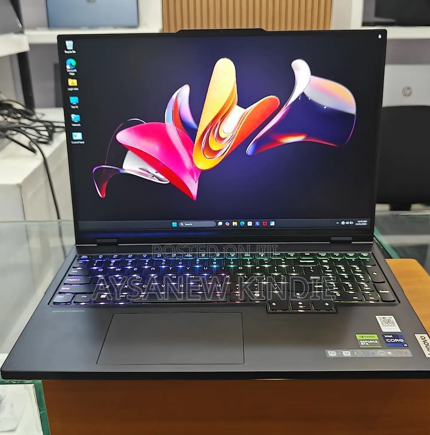 New Laptop Lenovo Legion 7 64GB Intel Core I9 SSD 4T