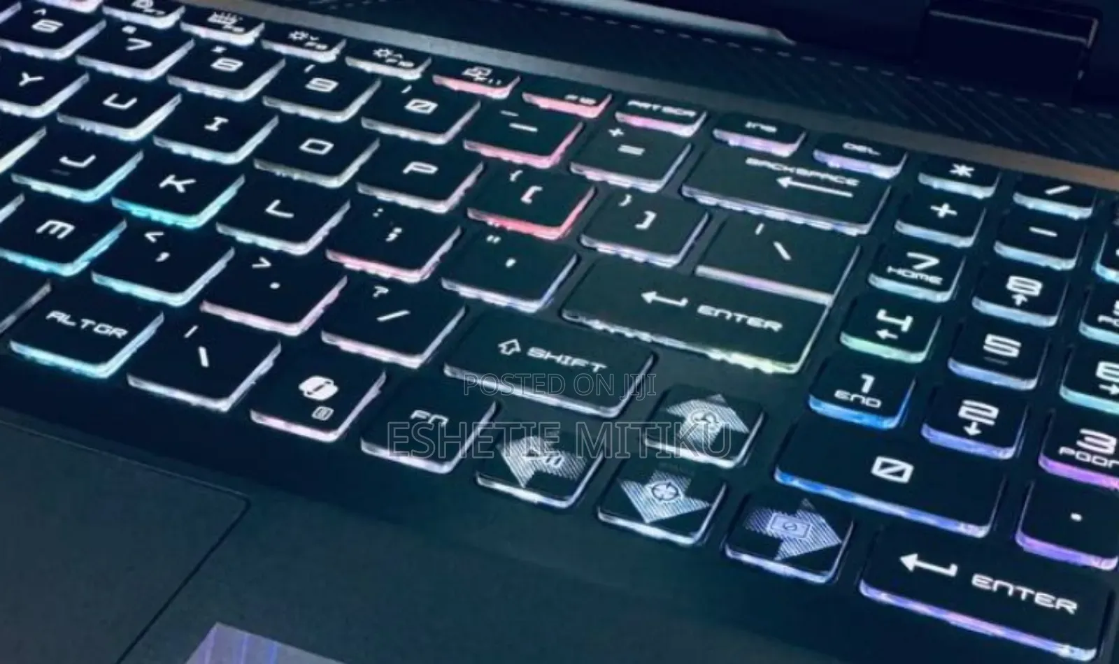 New Laptop MSI Crosshair 15 16GB Intel Core I7 SSD 1T